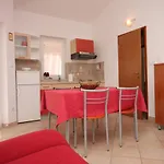 شقة With A Parking Space Novigrad - 6936 *