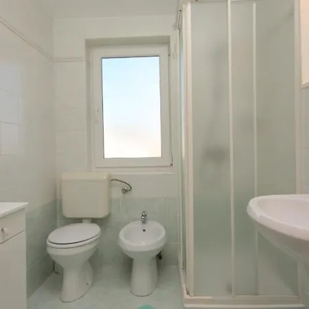 With A Parking Space Novigrad - 6936 Appartement