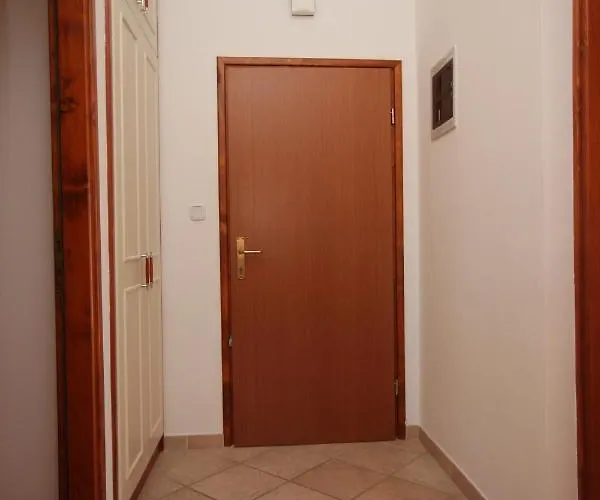 With A Parking Space Novigrad - 6936 Διαμέρισμα